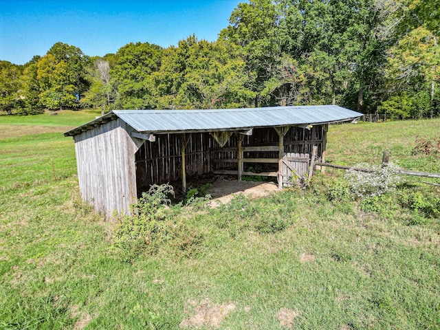 view of outbuilding