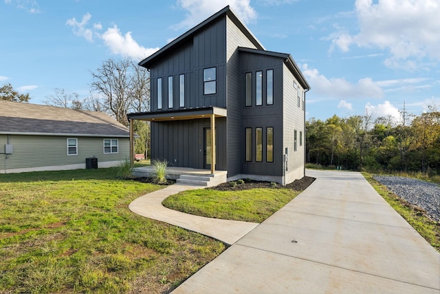 exterior space featuring a yard