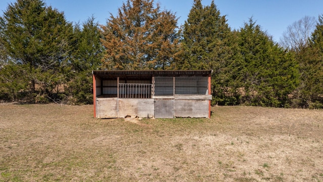 view of outbuilding featuring an outbuilding