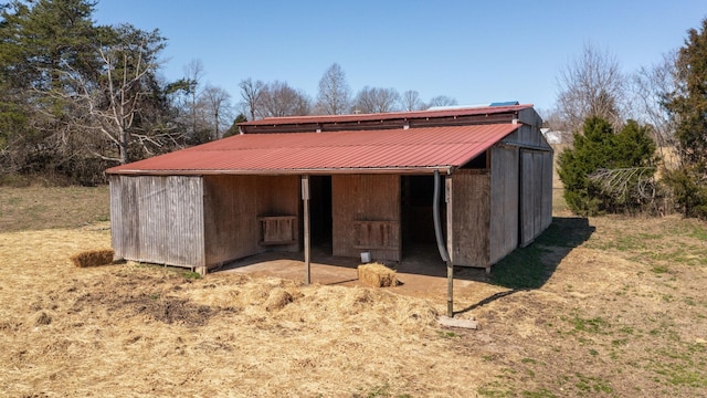 view of outbuilding featuring an outdoor structure