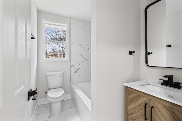 full bathroom with vanity, toilet, and tiled shower / bath