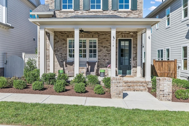 doorway to property featuring a porch