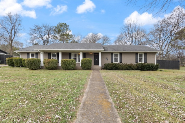 ranch-style house featuring a front lawn