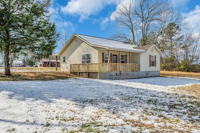 view of front of house with a porch