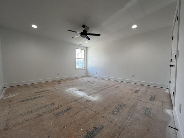 empty room with ceiling fan