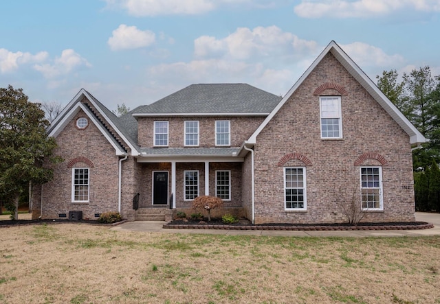 view of front facade with a front yard