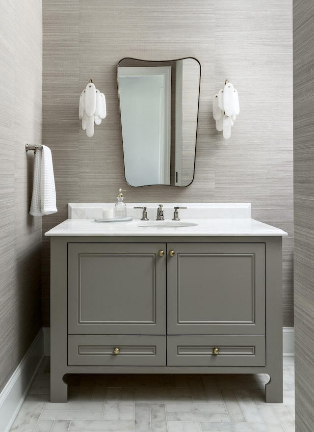 bathroom with vanity