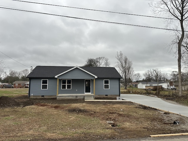 view of front of property with covered porch