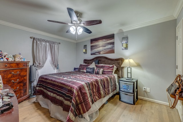 bedroom with ceiling fan, ornamental molding, and light hardwood / wood-style flooring