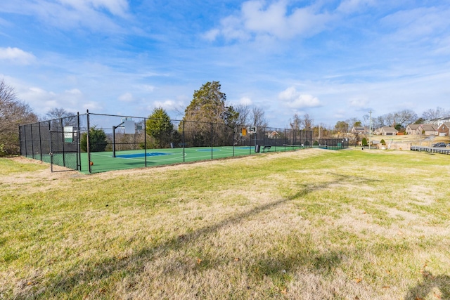 exterior space featuring a lawn