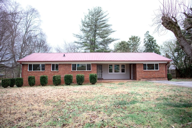 101 Lakeshore Dr, Mcminnville, TN 37110 - photo 1
