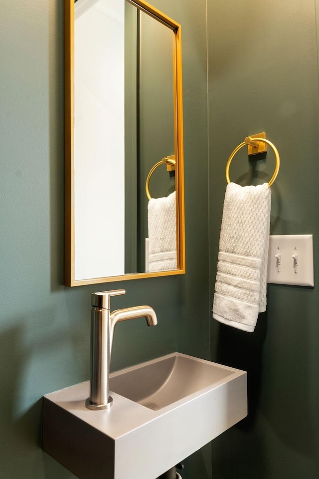 bathroom with sink