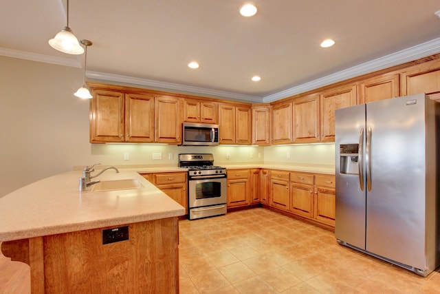 kitchen with sink, ornamental molding, decorative light fixtures, kitchen peninsula, and stainless steel appliances