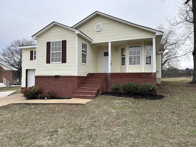 view of front facade featuring a garage