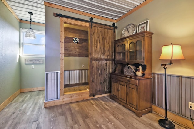 office area with light hardwood / wood-style flooring