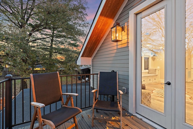 view of deck at dusk