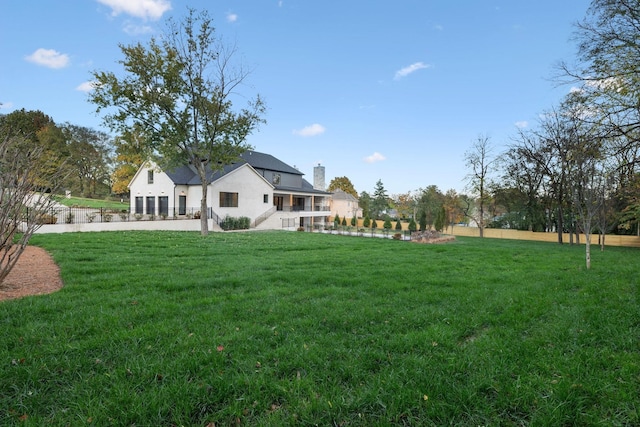 view of yard with a patio