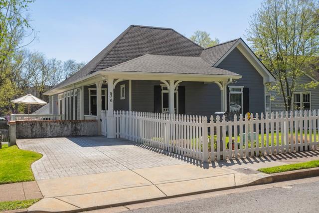 view of front of home with a porch