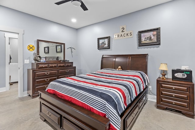 bedroom featuring ceiling fan