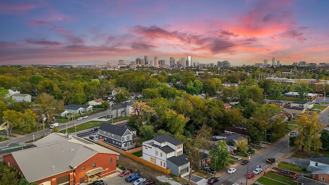 view of aerial view at dusk