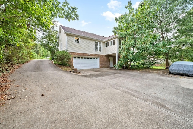 view of front of house with a garage