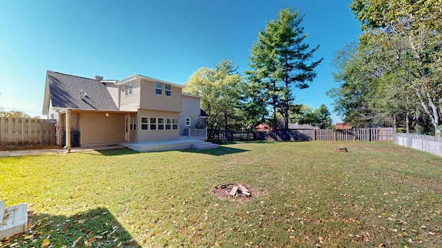 view of yard with a patio