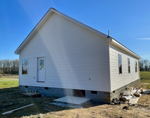 58 Union Hill Rd, Loretto, TN 38469 - view of side of property with crawl space