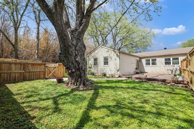 3417 Pleasant Valley Rd, Nashville, TN 37204 - back of house featuring a lawn