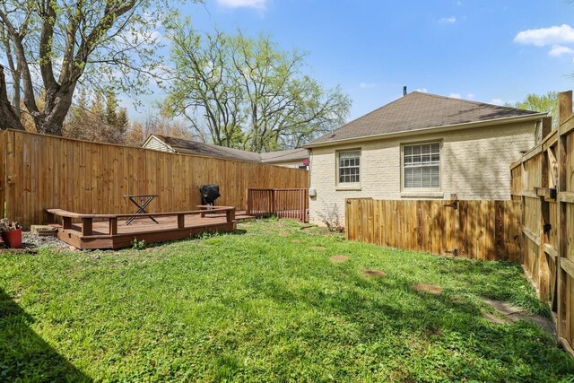 3417 Pleasant Valley Rd, Nashville, TN 37204 - view of yard with a wooden deck
