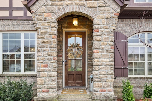 view of exterior entry