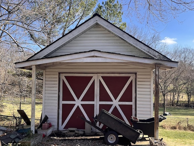 view of outbuilding