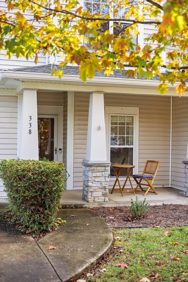 entrance to property with covered porch