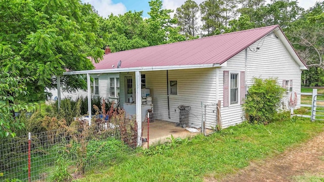 view of front of home