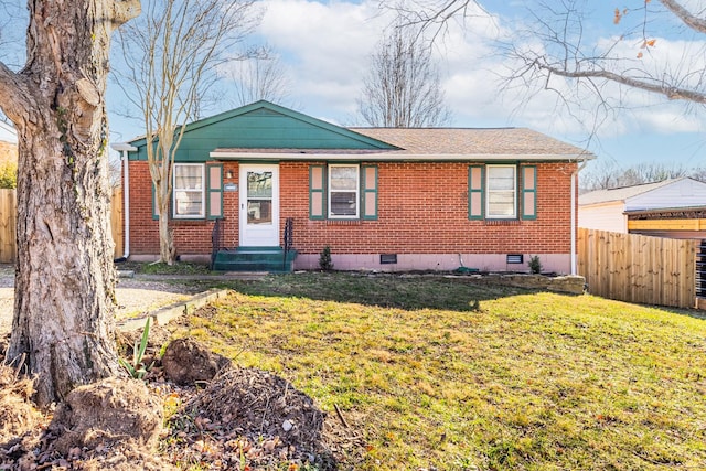 view of front of house with a front yard