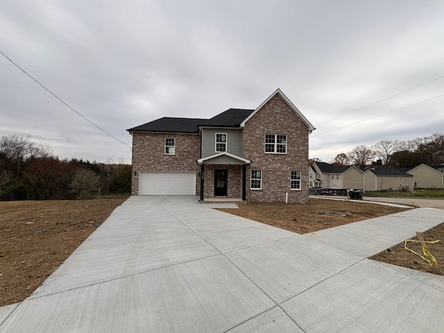 view of front property featuring a garage