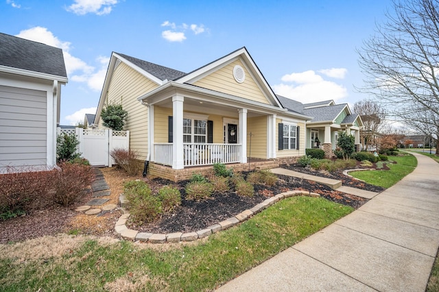 view of front of home with covered porch