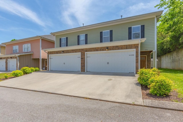 view of front of house featuring a garage