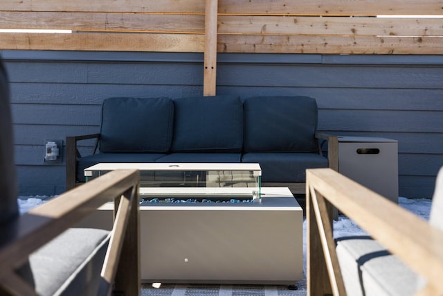 view of patio with an outdoor hangout area