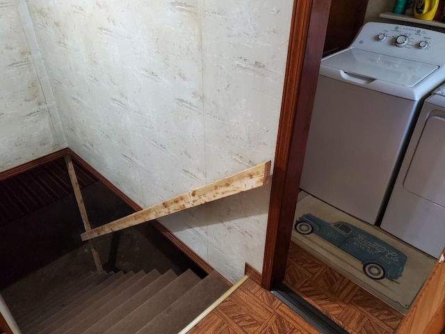 2055 Chisholm Rd, Iron City, TN 38463 - staircase featuring independent washer and dryer