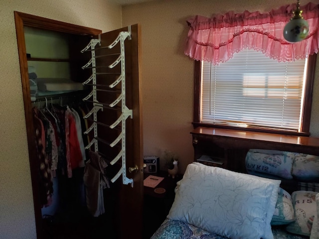 2055 Chisholm Rd, Iron City, TN 38463 - bedroom featuring a closet