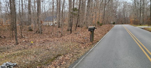 Listing photo 3 for 1030 Chickadee Trl, Kingston Springs TN 37082