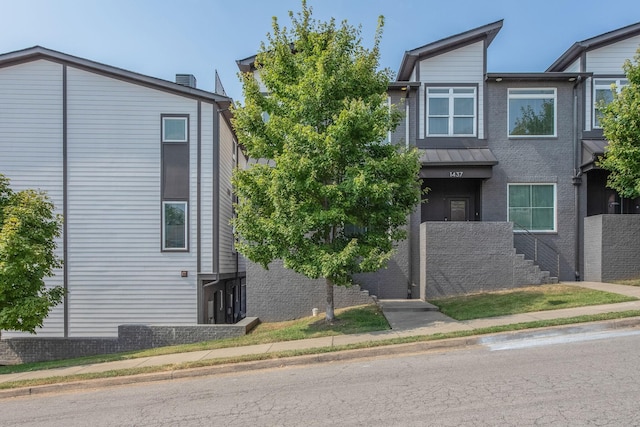 1439 11th Ave S, Nashville, TN 37203 - photo 32