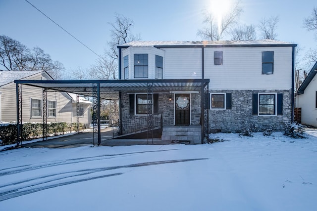 view of front of property