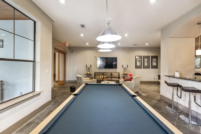 rec room featuring pool table