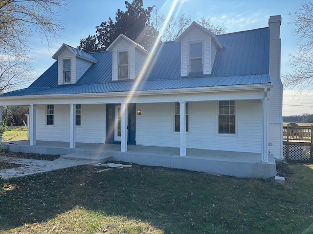 view of front of house featuring covered porch