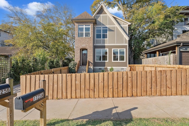 view of front of property