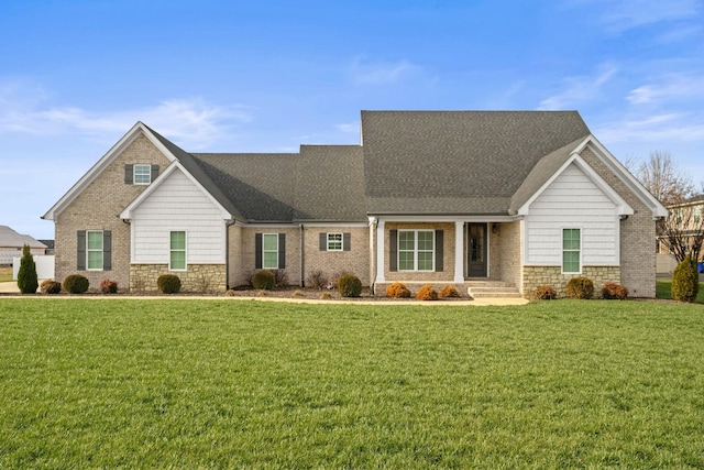 view of front of property with a front lawn