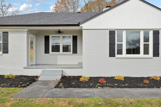 property entrance with a porch