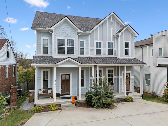 view of front of home featuring covered porch