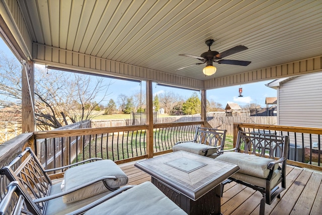 deck with ceiling fan